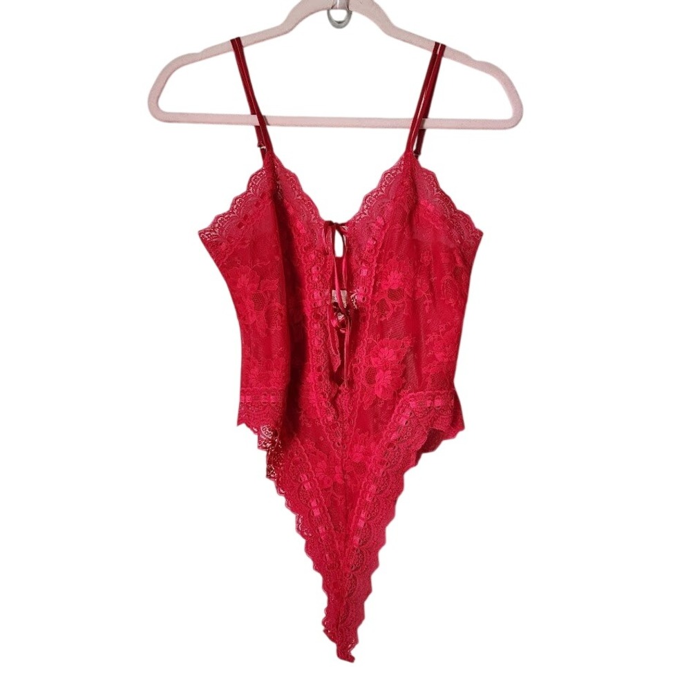 VICTORIA'S SECRET Red Lace Bodysuit Lingerie Y2K Coquette S